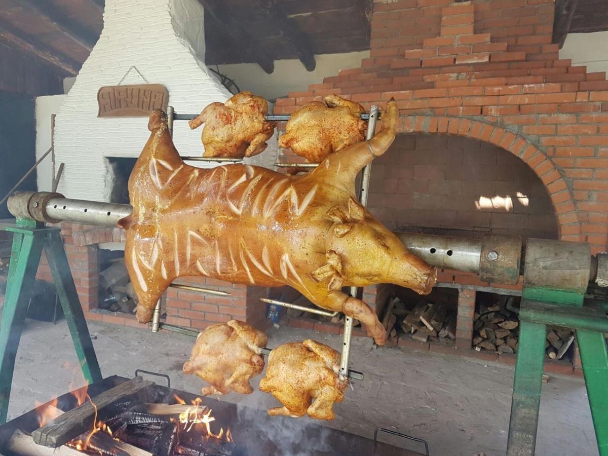 Sîmbăta de Sus Hotel Miruna מראה חיצוני תמונה