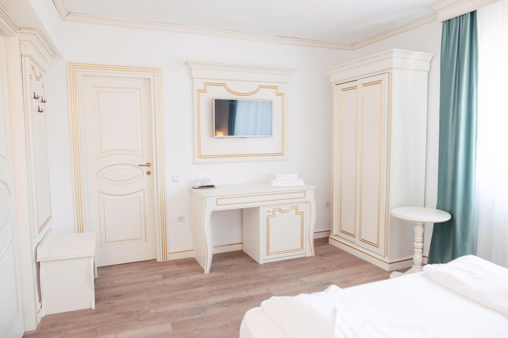 Sîmbăta de Sus Hotel Miruna מראה חיצוני תמונה