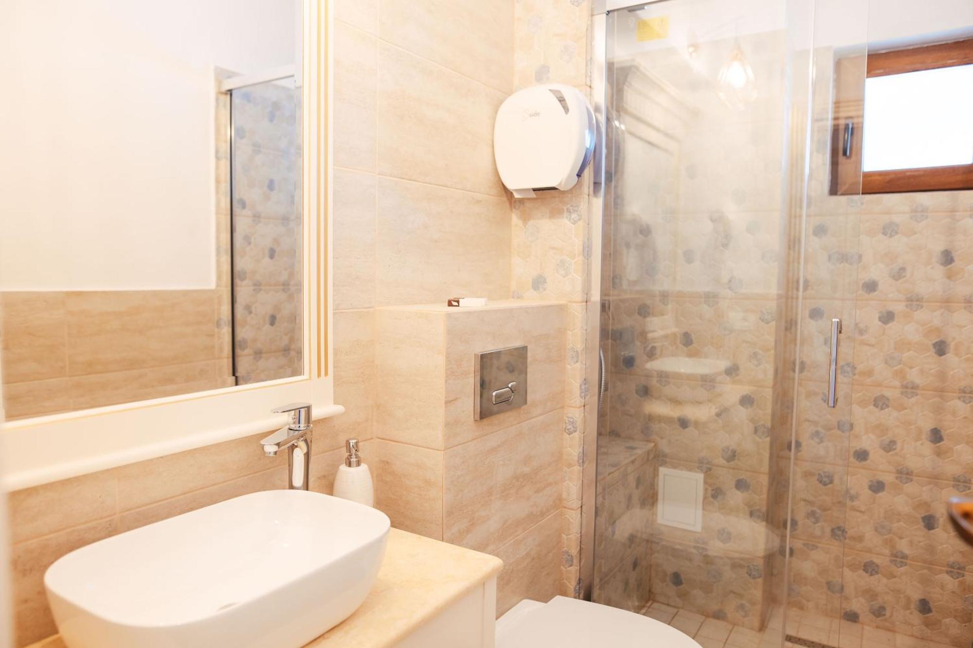 Sîmbăta de Sus Hotel Miruna מראה חיצוני תמונה