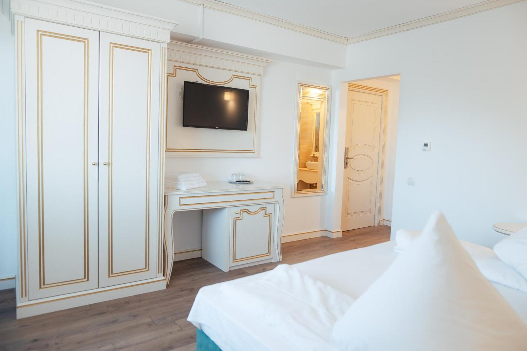 Sîmbăta de Sus Hotel Miruna מראה חיצוני תמונה